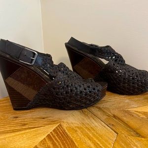 SAM EDELMAN Olive 🫒 Green Wedges cork and layered fly heel